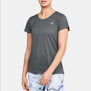 Under Armour Grey Short Seeve Loose Workout Top